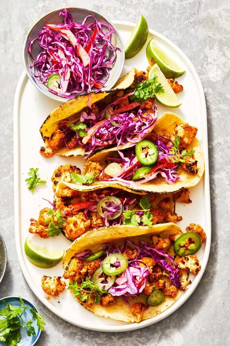 Roasted Cauliflower Tacos Cauliflower Tacos Recipes, Juicy Chicken Breast Recipes, Spring Soup Recipes, Roasted Cauliflower Tacos, Sesame Noodles Recipe, Best Chicken Wing Recipe, Plant Based Soups, Spiced Cauliflower, Cauliflower Tacos