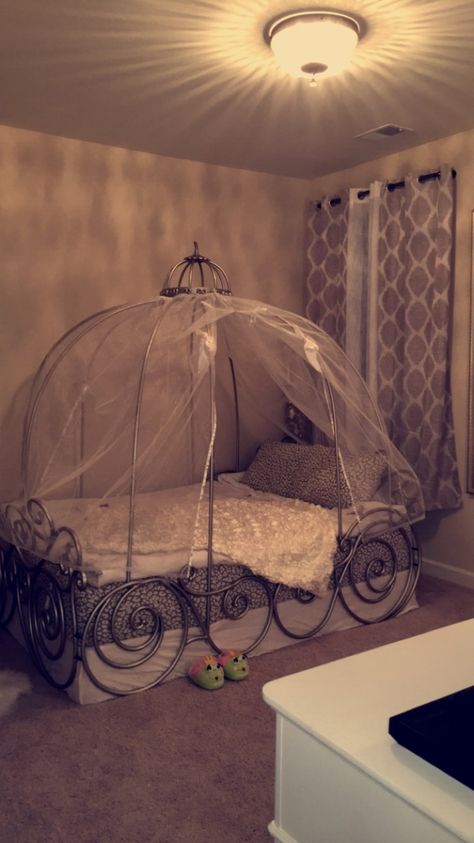 Princess Carriage Bed, Carriage Bed, Princess Carriage, Princess Room, Girl Bedroom Decor, Home Design Decor, Kid Beds, Girls Bedroom, King Size