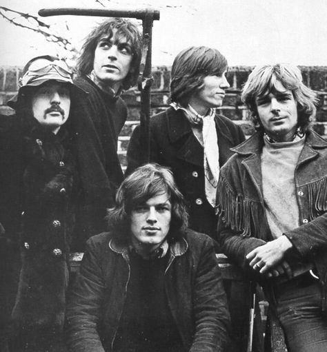 Pink Floyd, 1968 Pink Floyd Images, Pink Floyd Members, David Gilmour Pink Floyd, Pink Floyd Poster, Richard Williams, The Velvet Underground, Richard Wright, Slide Guitar, Jeff Beck