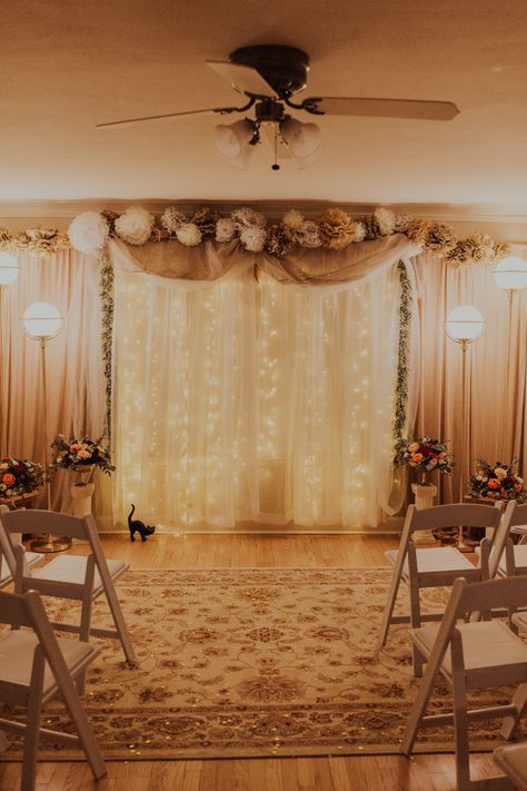 Lights and flowers in living room for at home wedding 25th Anniversary Decorations, Wedding Reception At Home, Indoor Wedding Decorations, Engagement Stage Decoration, Led Window, Wedding Anniversary Decorations, Curtain String Lights, Diy Anniversary, Engagement Ceremony