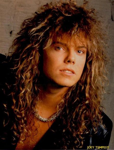 Joey Tempest: one of my very favorite vocalists to this day!  I absolutely crushed on him!  Well, let's face it, I crushed on any guy with more beautiful hair than mine! Jimi Jamison, Europe Band, Joey Tempest, The Final Countdown, Pop Rock Bands, Rock N’roll, Band Photos, Mötley Crüe, Jon Bon Jovi