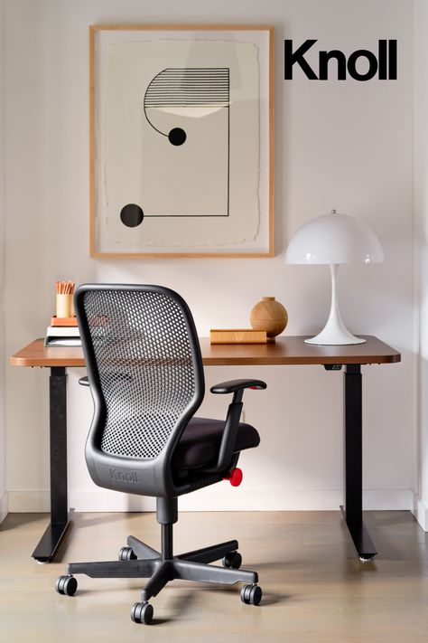 The Newson Task is the perfect desk chair for your work from home office. It's comfortable, stylish, and cozy. It also makes a great gift! Leather Office Chairs, Desk Modern Design, Knoll Furniture, Work From Home Office, Pretty Desks, Living Room Classic, Office Chair Design, Work Chair, Office Seating