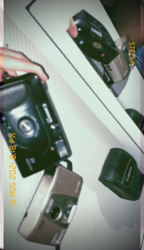 90s Camera Photos, Film Rolls Aesthetic, 90s Film Photography Aesthetic, Camera Roll Pictures, Old 90s Photos, Camera Film Roll Aesthetic, Film Camera Aesthetic Pictures, Flim Picture Aesthetic, 90s Camera Aesthetic