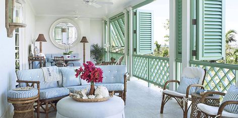 1118 Style of the Islands - Open-Air Mint Table, Green Table Settings, Amanda Lindroth, Green Shutters, Lashes Mascara, British Colonial Style, Coastal Living Rooms, Eyeshadow Eyeliner, Beautiful Interior Design