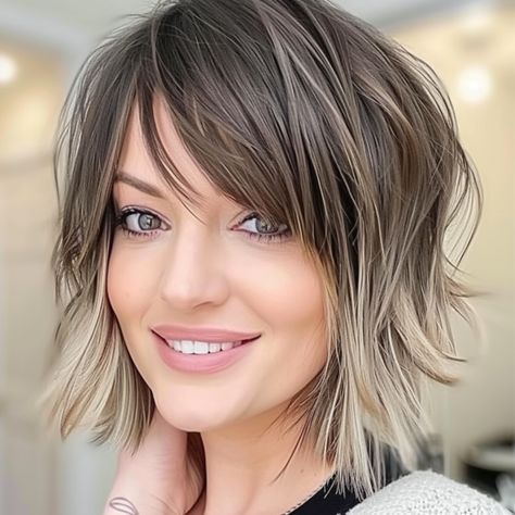 Choppy Textured Layers, Haircuts For High Hairline Women, Cute Layered Bob, Choppy Bob With Bangs Over 40, Short Haircuts Brunette, Shattered Bob Short, Choppy Bob With Side Bangs, Choppy Long Bob Hairstyles, Short Hair Cuts For Women With Layer