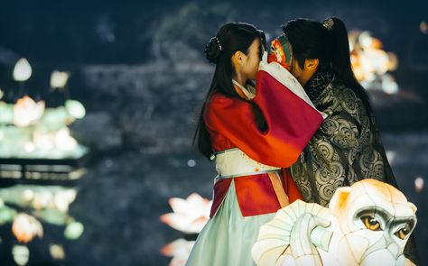 Scarlet Heart Ryeo Wallpaper, Moon Lovers Drama, Moon Lovers Scarlet Heart Ryeo, Scarlet Heart Ryeo, Wang So, Scarlet Heart, Korean Hanbok, Joon Gi, Moon Lovers