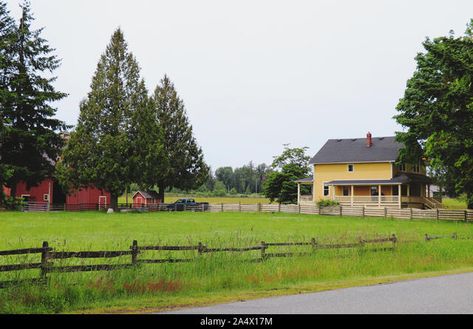 Aldergrove, Canada - June 9, 2019: View of Beautiful farm which have been used as filming location "Kent Farm" in TV Show "Smallville Stock Photo - Alamy Smallville Clark Kent, Kent Farm, Beautiful Farm, Multiple Images, Smallville, Filming Locations, Us Images, Country Life, Riverdale