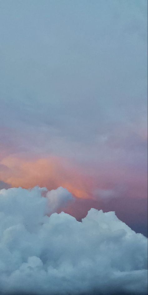 Cloud Aesthetic, Blue Sky Wallpaper, Cloudy Skies, Iphone Wallpaper Landscape, Night Sky Wallpaper, Arte Van Gogh, Pastel Sky, Wallpapers For Iphone, Cloud Wallpaper