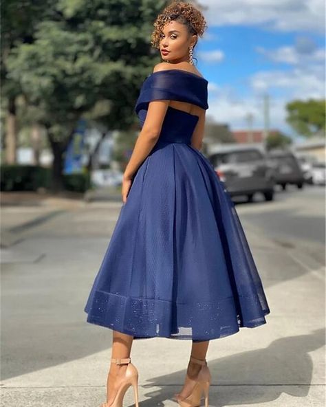 Women's Swing Dress Midi Dress Blue Blushing Pink Red Sleeveless Solid Color Mesh Patchwork Spring Summer Off Shoulder Party Elegant Casual Party Slim 2021 S M L XL 2021 - £ 32.33 Red Green Dress, Tea Length Prom Dress, Tea Length Tulle, Ladies Cut, A Line Cocktail Dress, Clothing Shopping, Clothing Female, Prom Dresses With Pockets, Maxi Dress Outfit