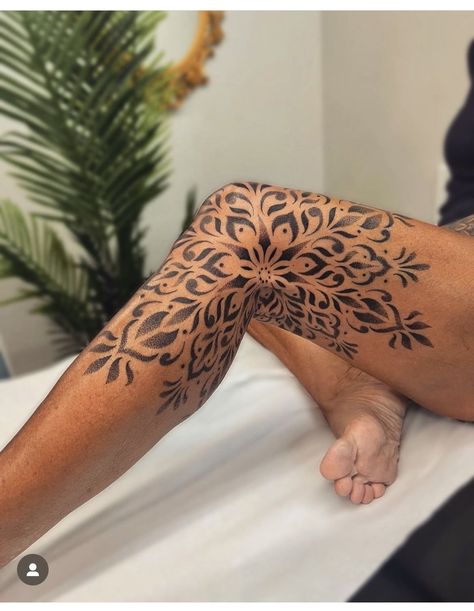 Tattoo Bein Frau, Dotwork Tattoo, Muster Tattoos, Leg Tattoos Women, Leg Sleeve Tattoo, Stomach Tattoos, Knee Tattoo, Calf Tattoo, Dainty Tattoos