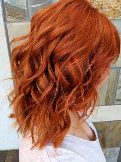 Red Copper Hair Color, Copper Red Hair, Hair Color Orange, Ginger Hair Color, Bright Red Hair, Copper Hair Color, Beautiful Red Hair, Red Copper, Auburn Hair