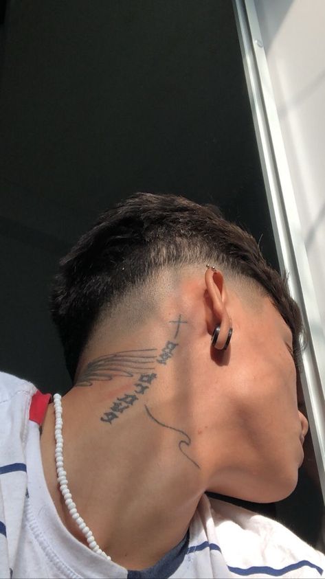 Tattoo Ideas For Men Neck, Neck Tattoo Ideas For Men, Neck Tattoos For Men, Skin Fade Hairstyle, Neck Tattoo Ideas, Young Men Haircuts, Masculine Art, Tattoo Lettering Design, Forearm Sleeve Tattoos