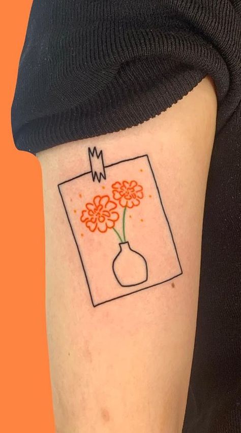 Color Line Art Tattoo, Marigold Tattoo Color, Dainty Marigold Tattoo, Nahuatl Tattoo, Orange Ink Tattoo, Folklorico Tattoo, Simple Marigold Tattoo, Marigolds Tattoo, Retro Flower Tattoo