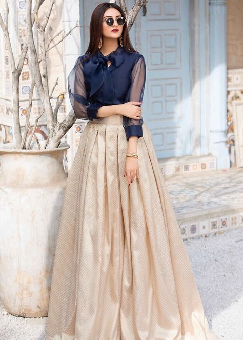 Simple and Formal Long Skirts Designs Ideas _Beautiful Skirt Designs 2023 _Skirts Outfits for Teens outfit autumn outfit inspo outfit boots outfit ideas winter outfits valentines outfit valentine outfits cute outfits casuales outfits autumn outfits winter casual Long Skirt With Shirt, Golden Skirt, Long Skirt Top Designs, Long Skirt And Top, Long Blouse Designs, Top Azul, Long Bow, Lehenga Designs Simple, Long Skirt Outfits