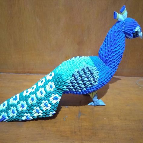 Big Origami, Origami Peacock, Paper Swan, Basic Origami, Origami Swan, Origami Decoration, Origami Models, Origami Folding, Peacock Art