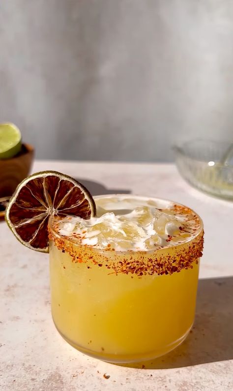 Margaritas, Recipe With Orange Juice, Nye Food, Spicy Margarita Recipe, Mezcal Margarita, Spicy Pineapple, Mezcal Tequila, Mezcal Cocktails, Spicy Cocktail