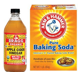 For the last month or so I've been doing baking soda scrubs 2 - 3 times a week and I have been really loving the results.  Once a week I use apple cider vinegar (ACV) with the baking soda instead of hot water to create a paste which I apply over my face and neck.  I will usually let it sit for no longer than 3 minutes then rinse off with warm water. #diy   #skincaretreatment   #naturalskincareroutine   #facialcare Apple Cider Vinegar Face, Baking Soda Body Scrub, Apple Cider Vinegar Face Mask, Baking Soda For Acne, Apple Cider Vinegar Remedies, Baking Soda Scrub, Baking Soda For Hair, Baking Soda Face, Baking Soda Vinegar