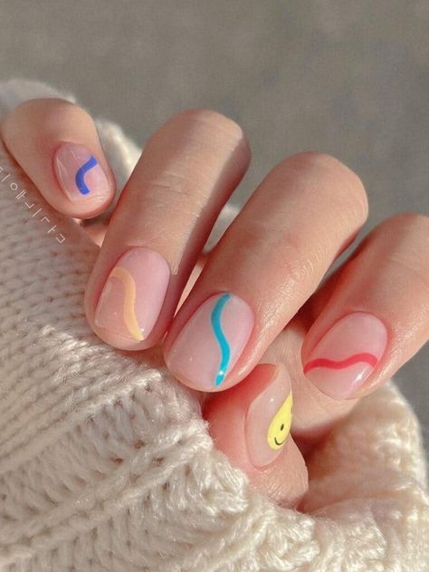 Minimalist Nail Art Korean, Minimalist Nail Art Lines, Minimal Nail Art Simple, Simple Line Nail Art, Line Nail Art Designs, Lines Nail Art, Nails Dots, Minimal Nail Art, Line Nail Art