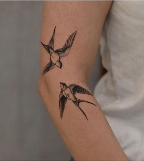 Learn the swallow tattoo meaning, its belonging to different cultures, and to whom such a design will suit the most. Bonus: the best unique designs inside. Small Swallow Tattoo, Swallow Tattoo Meaning, Swallow Tattoos, Blatt Tattoos, Swallow Tattoo Design, Designs With Meaning, Sparrow Tattoo, Swallow Tattoo, Cross Tattoos