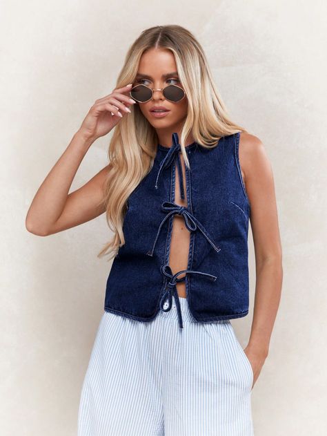 MISSGUIDED Tie Detail Open Front Sleeveless Denim TopI discovered amazing products on SHEIN.com, come check them out! Elegant Tank Tops, Effortless Hairstyles, Plain Tops, Elegant Dresses Long, Vintage Casual, Tie Top, Vest Top, Denim Top, Pajamas Women