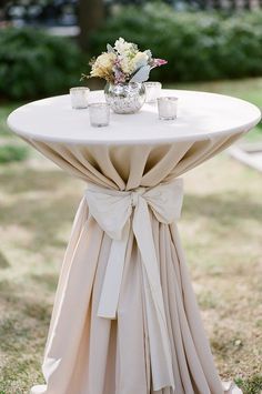 For outside events tie a ribbon around the tablecloth to keep the tablecloth in tack. Wedding Cocktail Tables, High Top Tables, Decorations Wedding, Wedding Cocktails, Charleston Wedding, Pub Table, Grits, Sweet Tea, Here Comes The Bride