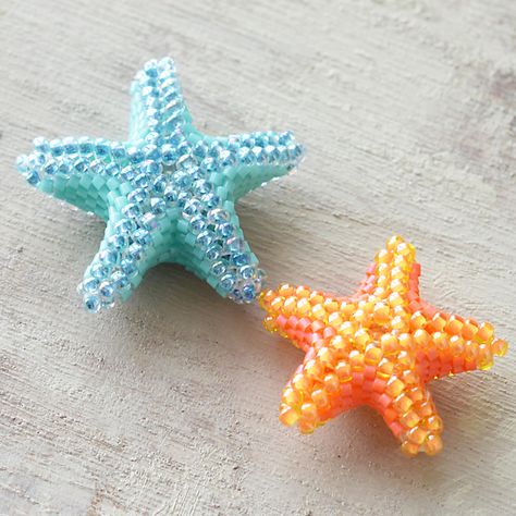 It's a starfish motif beaded with... - MIYUKI Co., Ltd. | Facebook Beaded Starfish, Bead Shapes, 3 Fish, Herringbone Stitch, Beaded Beads, Miyuki Beads, Delica Beads, Bead Art, Beach Life