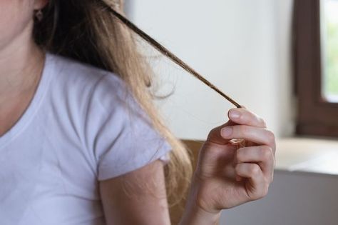 'I'm a therapist, this is when to worry about child's hair-twirling' Hair Twirling, Dialectical Behavior Therapy, Nail Biting, Hair Pulling, Stressful Situations, Cognitive Behavioral Therapy, Hair Restoration, Nail Varnish, Getting Old