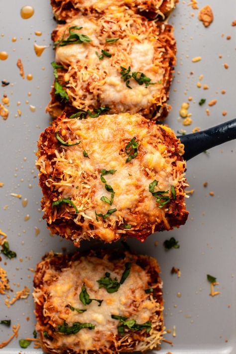 This Breaded Tofu Parmesan is pan-fried until crispy then baked until bubbly with a generous layer of marinara and vegan mozzarella. Get ready to dig in! Vegan, Gluten-Free Option. Tofu Parmesan, Breaded Tofu, Gluten Free Panko, Tofu Marinade, Vegan Parmesan Cheese, Vegan Mozzarella, Vegan Tofu, Parmesan Recipes, Vegan Parmesan