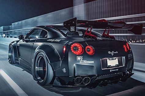 There are some darn good reasons why the GT-R has earned the name "Godzilla" and its monstrous performance ... Monalisa Wallpaper, Nissan Gtr Nismo, Nissan Gtr Wallpapers, Gtr Nissan, Gtr Nismo, Gtr Car, R34 Gtr, R35 Gtr, Nissan Gtr R35