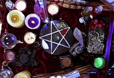 :: 90s Tv Aesthetic, Witchy Gifs, Magic Tumblr, Horror Gifs, Alter Space, 90s Witch, Witch Gif, The Craft 1996, The Craft Movie