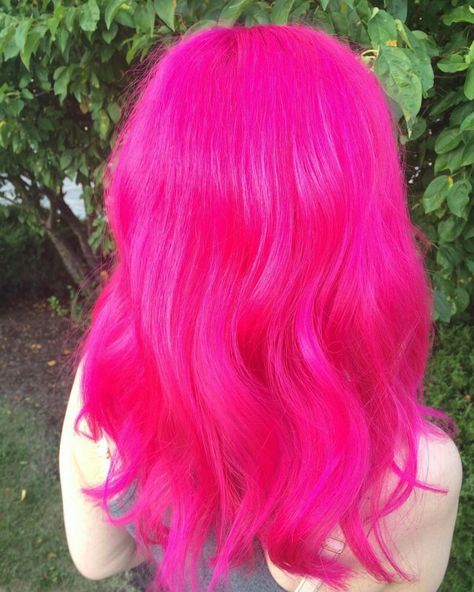 Pink Hair Neon, Electric Pink Hair, Neon Pink Hair Color, Bright Pink Hair Color, Hot Pink Hair Color, Hot Pink Hair Dye, Pink Extensions, Vibrant Pink Hair, Neon Pink Hair