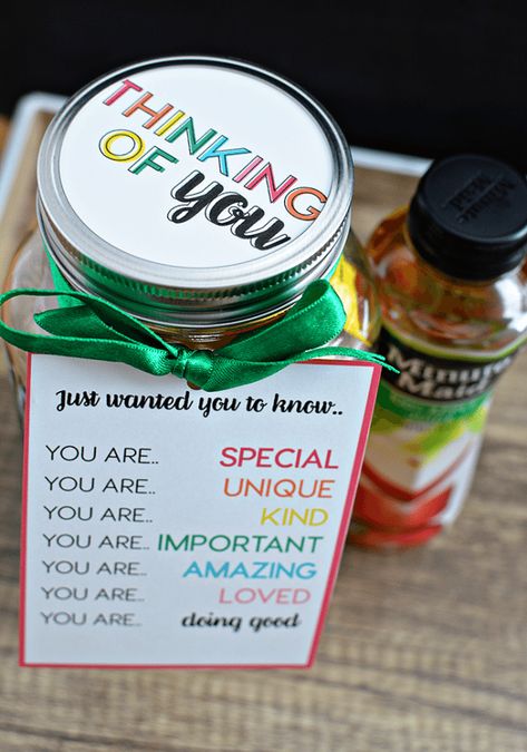 Rainbow Mason Jar Gift Idea - the perfect thing to give to someone who is doing a good job. Free printables included! From thirtyhandmadedays.com Birthday Cake For Women Easy, Birthday Cake For Women, Cake For Women, Halloween Appetizers Easy, Mason Jar Gift, Halloween Party Appetizers, Gifts For Boyfriend Parents, Secret Sister Gifts, Secret Pal