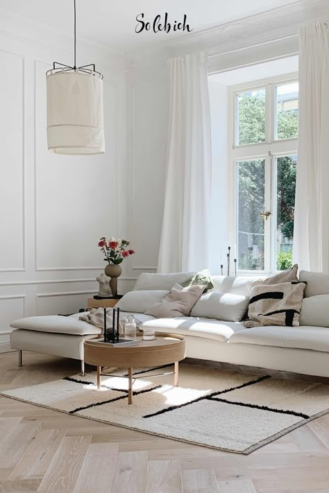 So leb ich mit IKEA: Die 6 schönsten SÖDERHAMN-Variationen Foto: gruenderzeit_zeit #solebich #sofa #ikea #söderhamn #weiß #white White Sofa Decor, Ikea Sofas, Ikea Living Room, Clean Sofa, Ikea Sofa, Corner Sofa Set, Living Room White, Livingroom Layout, Living Room Decor Apartment