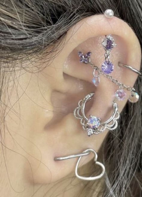 Full Ear Piercings, Pretty Piercings, Piercing Inspo, Cool Ear Piercings, Pretty Ear Piercings, Cool Piercings, Cute Ear Piercings, Indie Jewelry, Cute Piercings