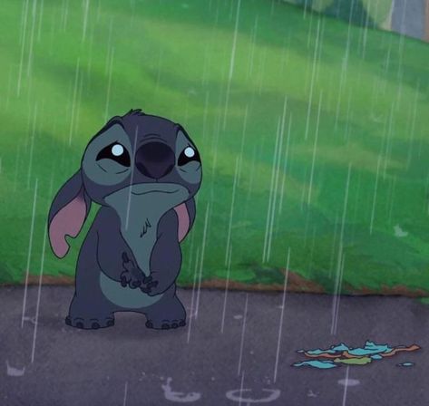 Menna Core, Lilo And Stitch 3, ليلو وستيتش, Now Quotes, Lilo And Stitch Drawings, Stitch Drawing, Disney Collage, Stitch And Angel, Reaction Pic