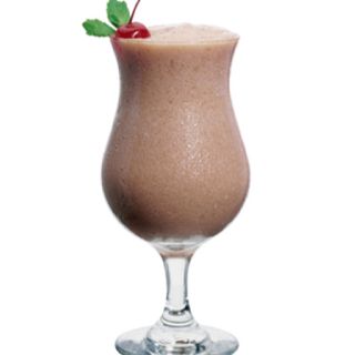 Baileys Frozen Russian Cocktail Blended Drink Recipes, Baileys Frozen, Baileys Original Irish Cream, Ice Cream Drinks, Godiva Chocolate, Mint Ice Cream, Blended Drinks, Chocolate Liqueur, Baileys Irish