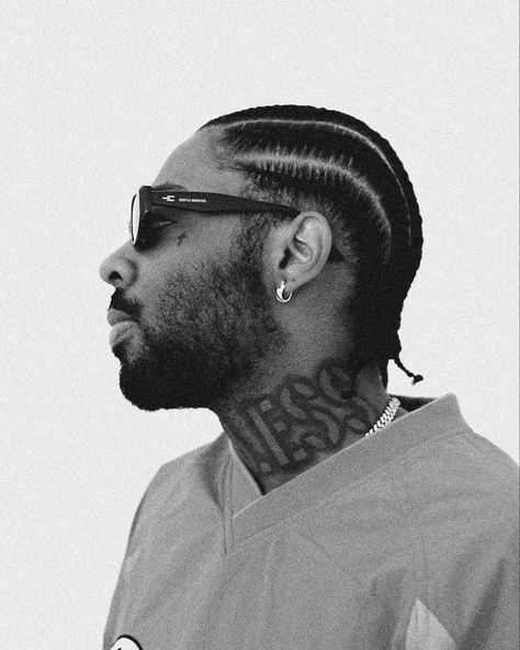 Brent Faiyaz Black And White, Bret Faiyaz, Brent Faiyaz Aesthetic, Aesthetic Braids, B Aesthetic, Rnb Aesthetic, Braids With Fade, Baby Brent, Lockscreen Ideas