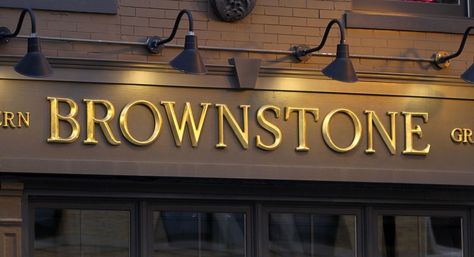 Gold Window Lettering, Store Front Sign Ideas, Shop Sign Board Design Ideas, Sign Board Design Shop, Sign Board Design Store Fronts, Facade Signage, Architectural Font, Store Front Sign, Gold Signage