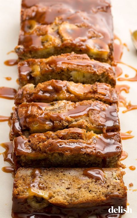 Banana Bread With Caramel, Salted Caramel Banana Bread, Caramel Banana Bread, Easy Banana Bread Recipe, Dessert Bread, Banana Recipes, Banana Bread Recipes, Clean Eating Snacks, Nutrition Recipes