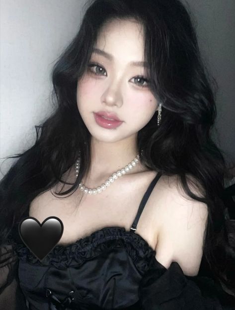 J Makeup, Dark Makeup Looks, Medium Long Haircuts, Asian Makeup Looks, Hairstyle Short, Swag Makeup, Eye Makeup Pictures, Swag Girl Style, Cute Makeup Looks