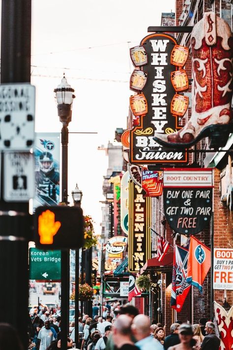 Nashville is one of the best cities in the world. It's great for bachelorette parties, weekend getaways, and even family trips! Click here to read about the top things to do in Nashville, Tennessee! | nashville to do list | what to do in nashville | nashville travel guide | things to see in nashville | nashville must see | nashville weekend trip | nashville road trip | nashville girls weekend | bachelorette party in nashville | nashville activities | nashville must do | nashville vacation Nashville Girls Weekend, Nashville Travel Guide, Things To Do In Nashville, To Do In Nashville, Nashville Bachelorette Party, Nashville Trip, Western Wall Art, Nashville Bachelorette, Tennessee Vacation