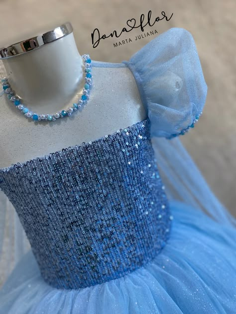 Elsa Gown, Royal Room, Mermaid Birthday Cakes, Events Decorations, Birthday 4, Fashion Sewing Tutorials, Kids Fashion Clothes, Mermaid Princess, Frozen Party