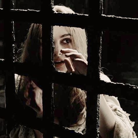 Woman In Prison, Blond Woman, Elizabeth Swann, Fire And Blood, Targaryen Aesthetic, Matt Smith, In Prison, Fantasy Aesthetic, Throne Of Glass