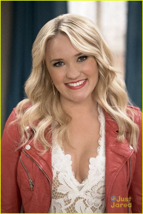 Young And Hungry, Young & Hungry, Emily Osment, Promotional Photos, Celebrity Babies, Jennifer Garner, Halle Berry, Disney Channel, Season 4