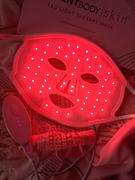 Red Light Therapy Mask, Home Facial Treatments, Red Light Therapy Benefits, Led Light Mask, Light Therapy Skin, Light Face Mask, Anti Aging Face Mask, Led Light Therapy Mask, Light Mask