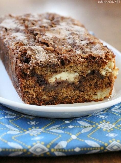 Cinnamon Swirl Cream Cheese Banana Bread High Altitude Banana Bread, Pineapple Banana Bread Recipe, Cinnamon Swirl Banana Bread, Pumpkin Cranberry Bread, High Altitude Baking, Carrot Bread, Cranberry Orange Bread, Pumpkin Coffee Cakes, Pumpkin Coffee