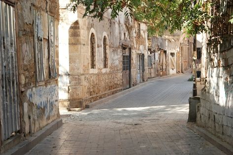 Photo narrow street with an ancient buil... | Premium Photo #Freepik #photo #old-street #old-city #old-town #alley Narrow Street, Ancient Buildings, Street Photo, Premium Photo, Old Town, Stock Photos, Building, Drawings, Quick Saves