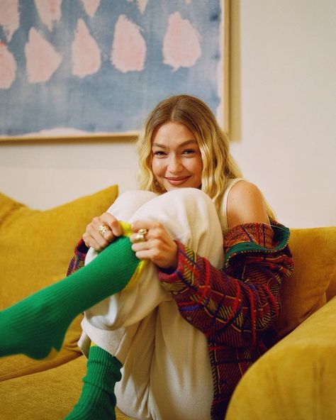 GUEST IN RESIDENCE (@guestinresidence) • Instagram photos and videos Gigi Hadid Pictures, Hadid Instagram, Guest In Residence, Gigi Hadid Style, Vogue Magazine Covers, Hadid Sisters, Hadid Style, Img Models, Victoria Justice