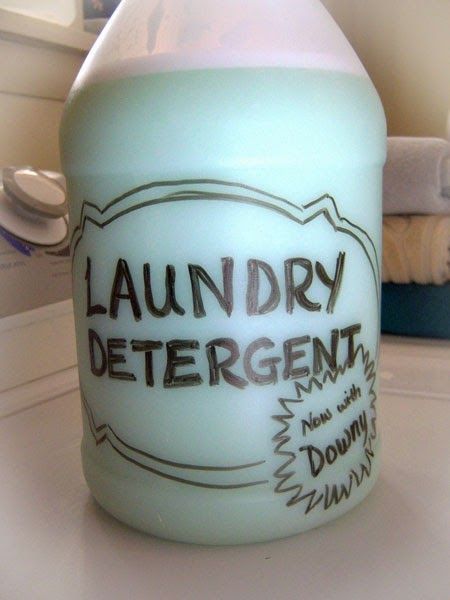 Diy Laundry Detergent Liquid, Homemade Liquid Laundry Detergent, Homemade Laundry Detergent Liquid, Laundry Soap Recipe, Diy Detergent, Homemade Laundry Detergent Recipes, Diy Laundry Soap, Homemade Detergent, Liquid Laundry Soap