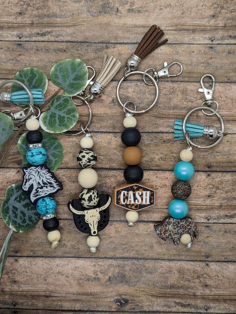 Western Silicone Keychains, Western Bead Keychain, Focal Bead Keychain, Focal Bead Ideas, Silicone Bead Crafts, Silicone Bead Keychains, Silicone Keychains, Western Keychain, Silicone Bead Ideas